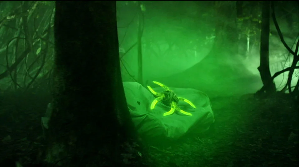 Your horseshoes are glowing green! There must be leprechauns nearby!