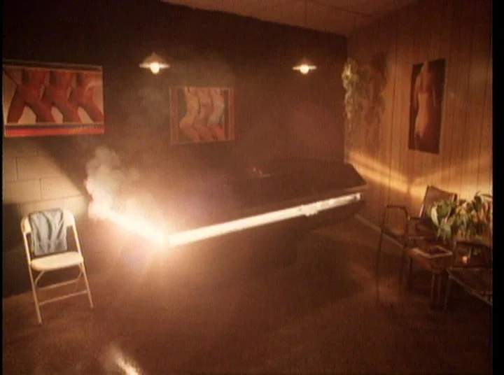 Jean Grey at the tanning salon.