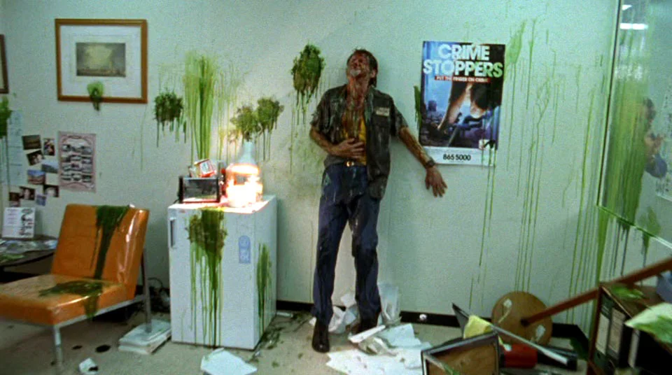 Bad stuff is going down at the Nickelodeon offices!!
