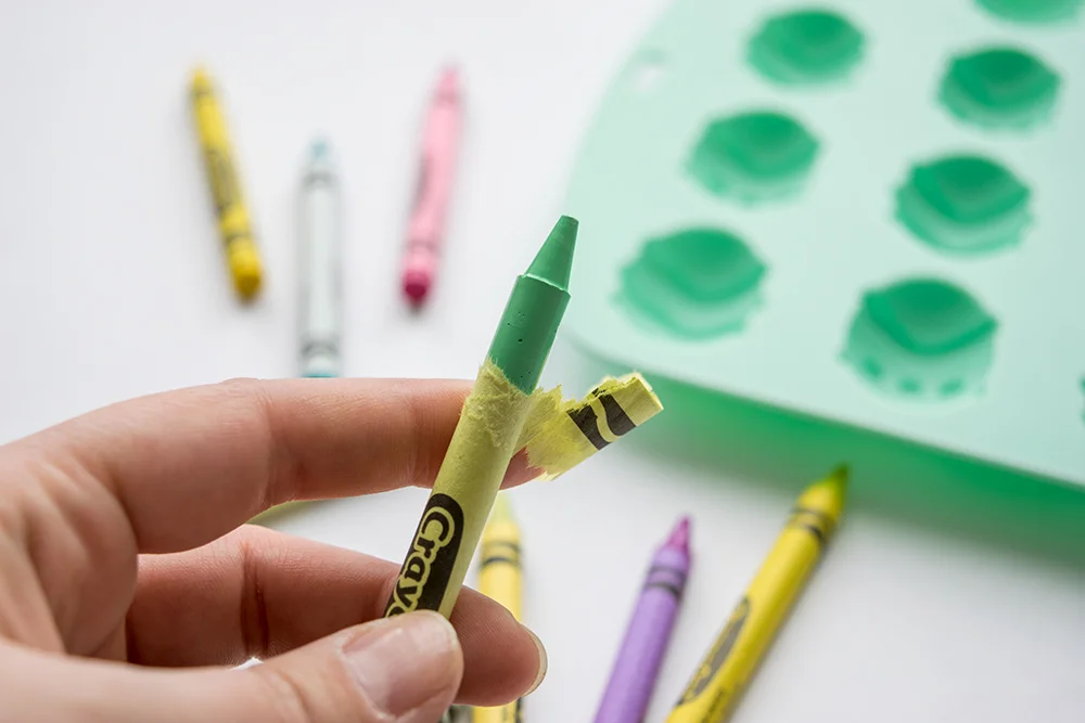 DIY-EasterEggCrayons-Labels2.jpg