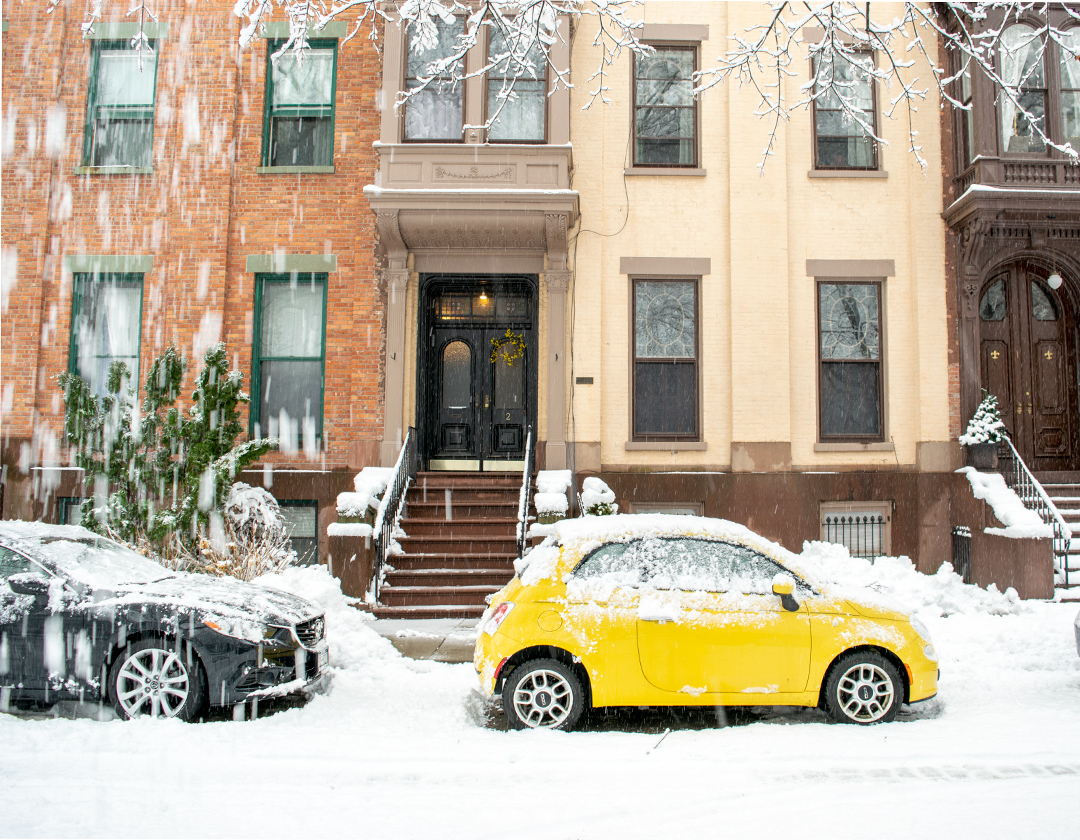 6 Must-Haves for Apartment Living & Free Printable Checklist