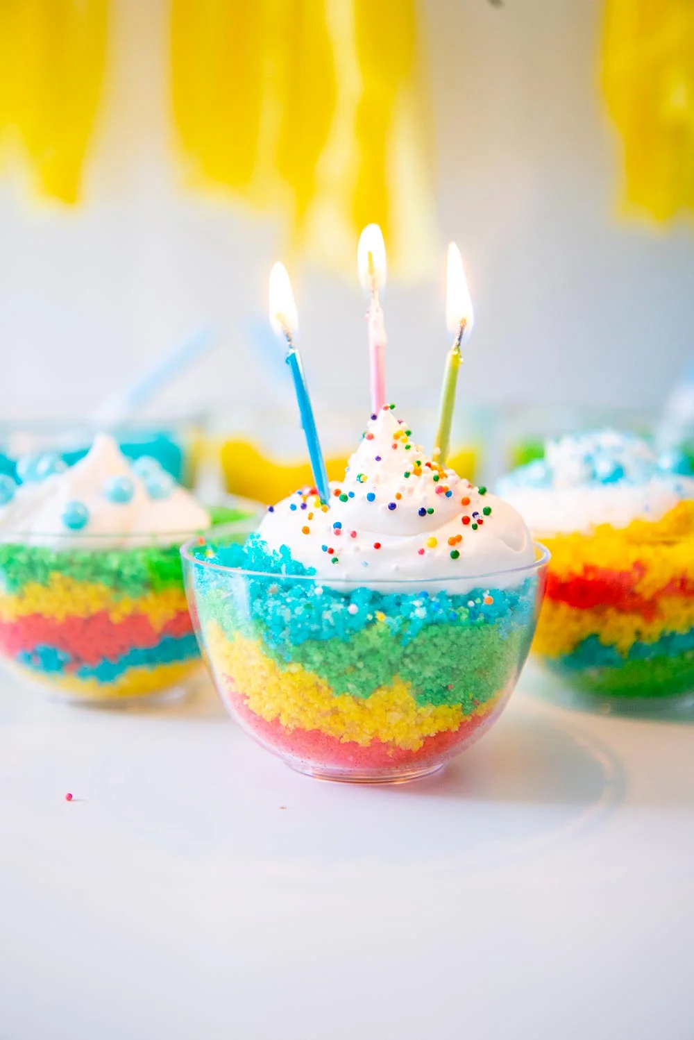 Kids Birthday Party Idea: DIY Cake Bar