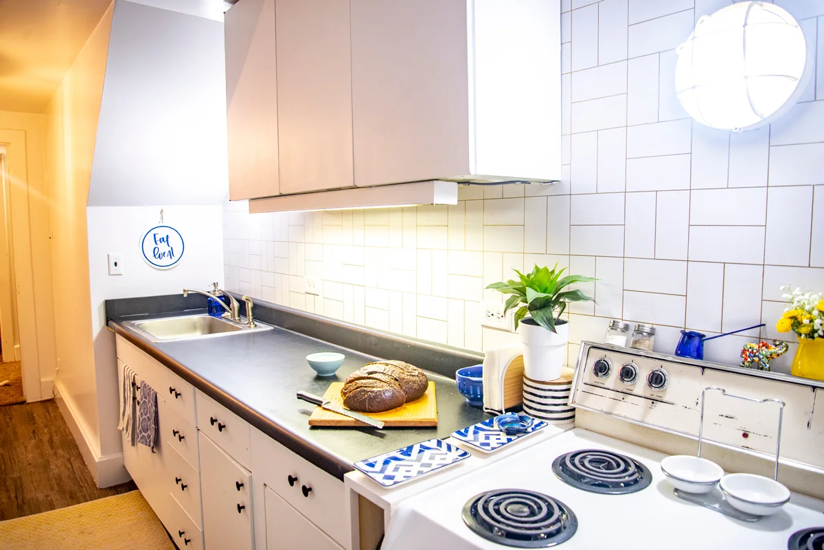 A DIY Rental Kitchen Update on a Budget