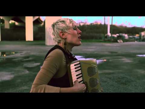 Rae Hering - Love Me As Best You Can (acoustic)