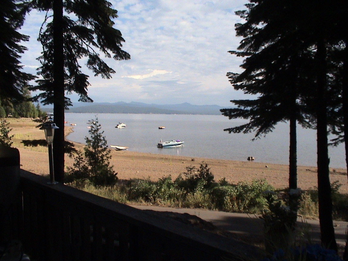 American Land & Leisure Rocky Point Campground, Lake Almanor, No