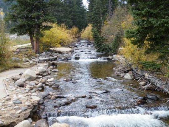 Middle St Vrain Creek