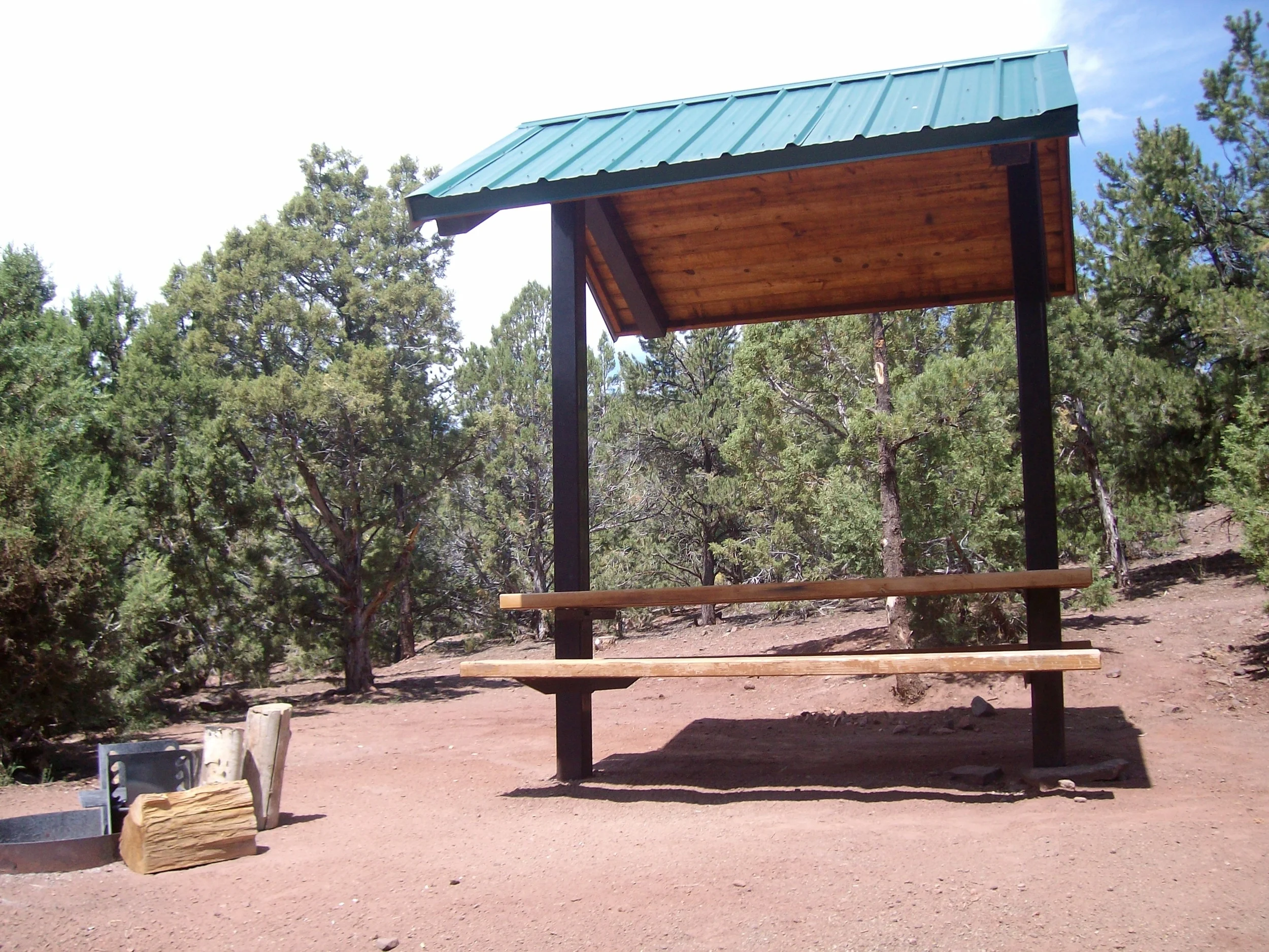 Jarvies Boat-in campsites have shaded table and a fire ring