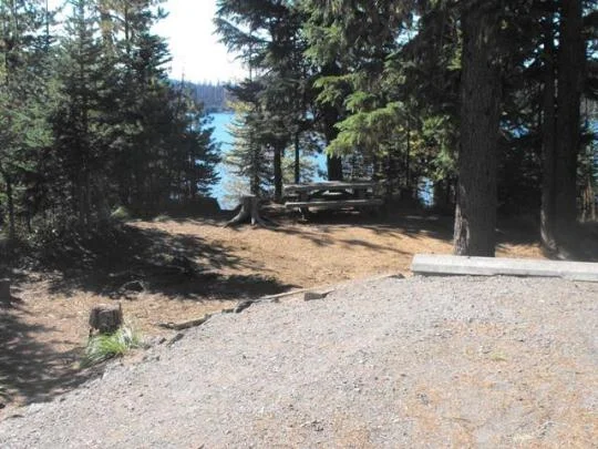 Big Lake Campgrounds, Santiam Pass, Oregon