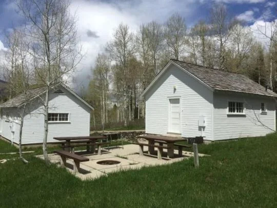Payson Lakes Guard Station - Cabin Rental - Mt Nebo Scenic Byway, UT