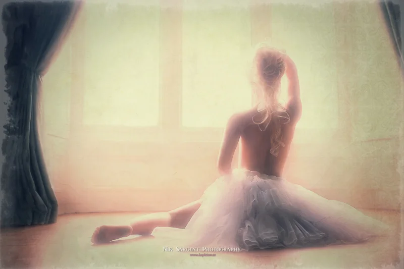 2012 Yerbury Nude-8017-ex-ex-LR-LR.jpg