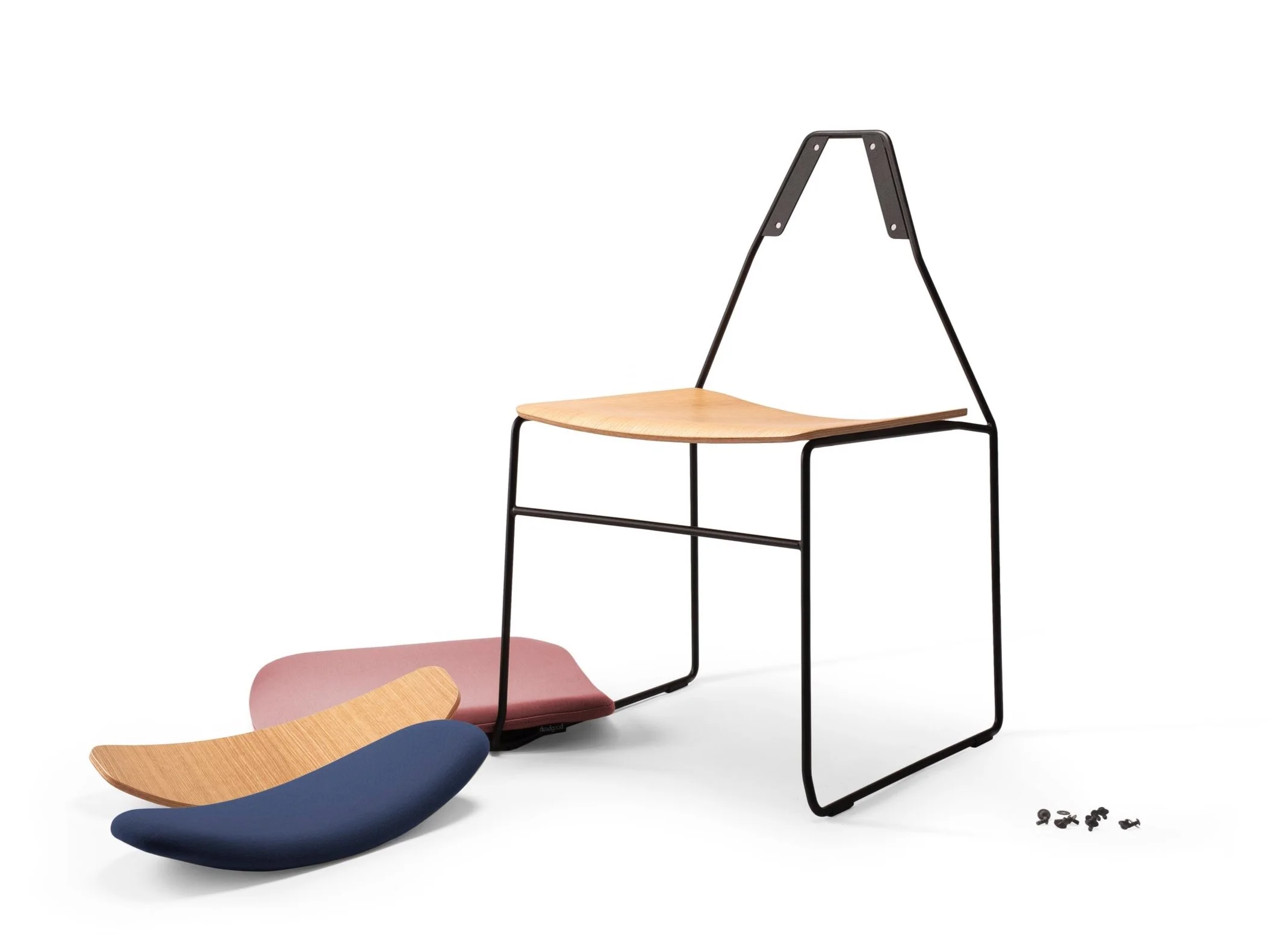 Naked_Indoor_01.jpg