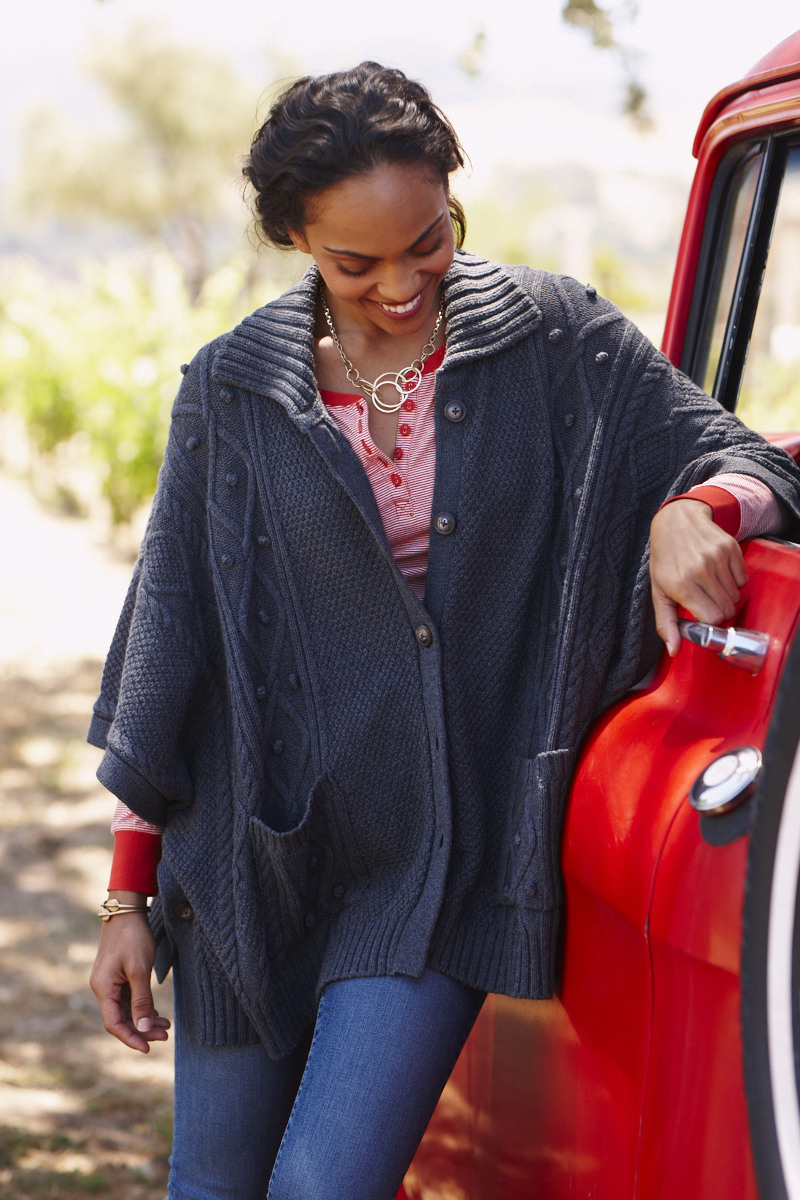Fall2.TailgateSweater.1154.jpg