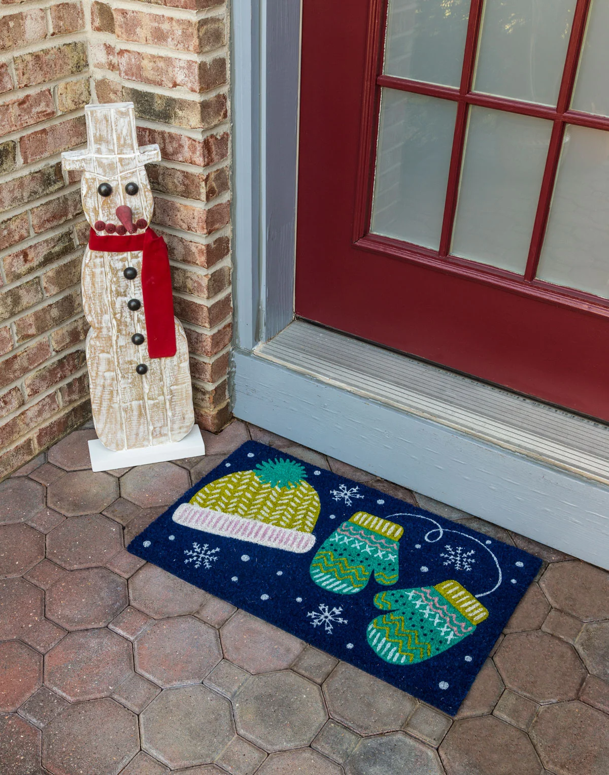P2132-Mittens-ENV_forWeb.jpg
