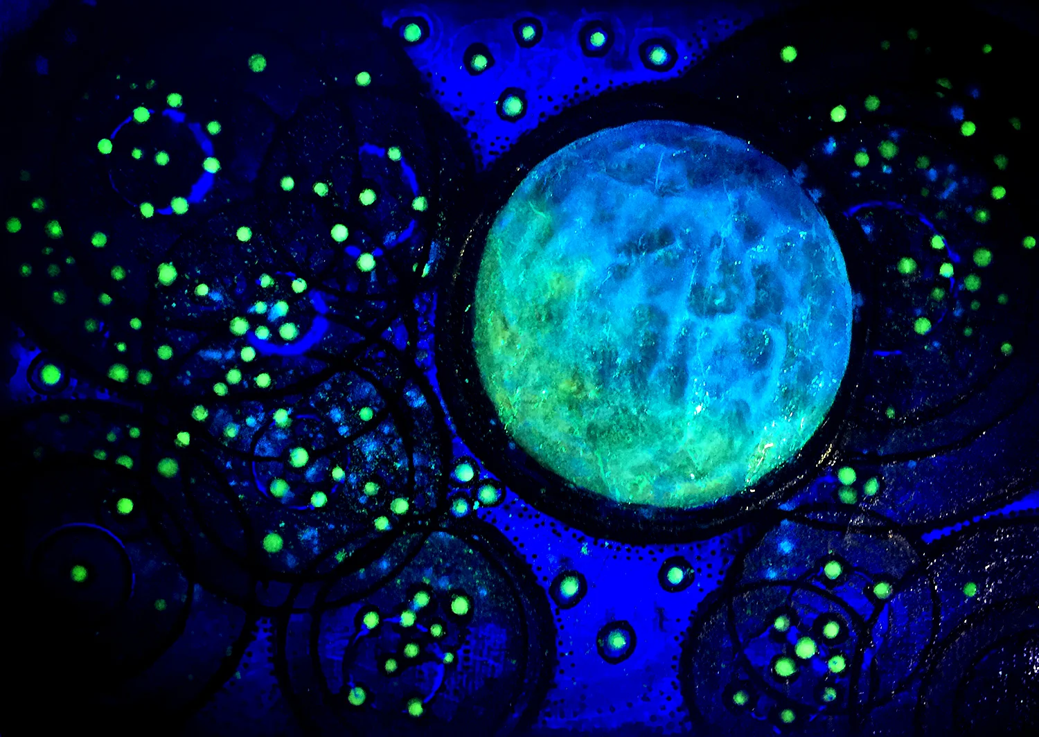 opalmoon_uv_shaylamaddox.jpg