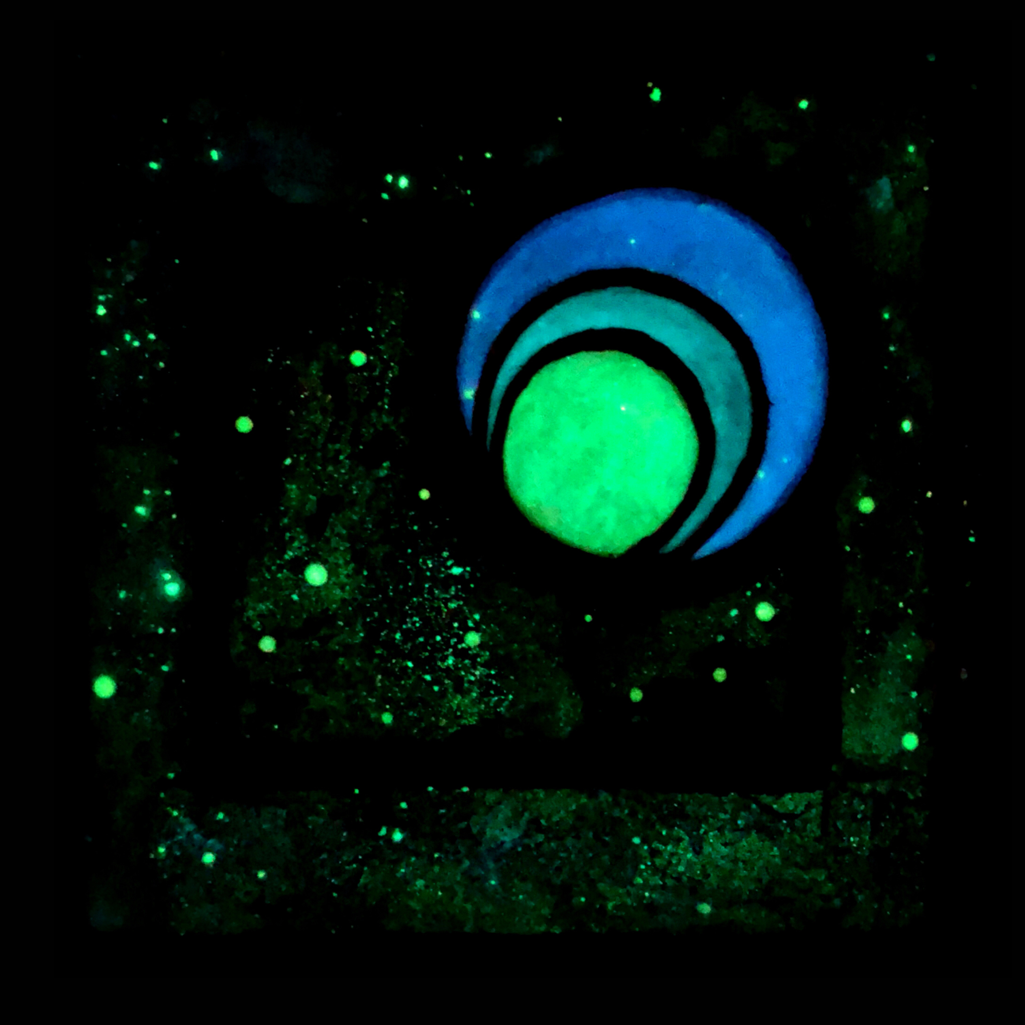 capturedmoon_glow3_shaylamaddox.jpg
