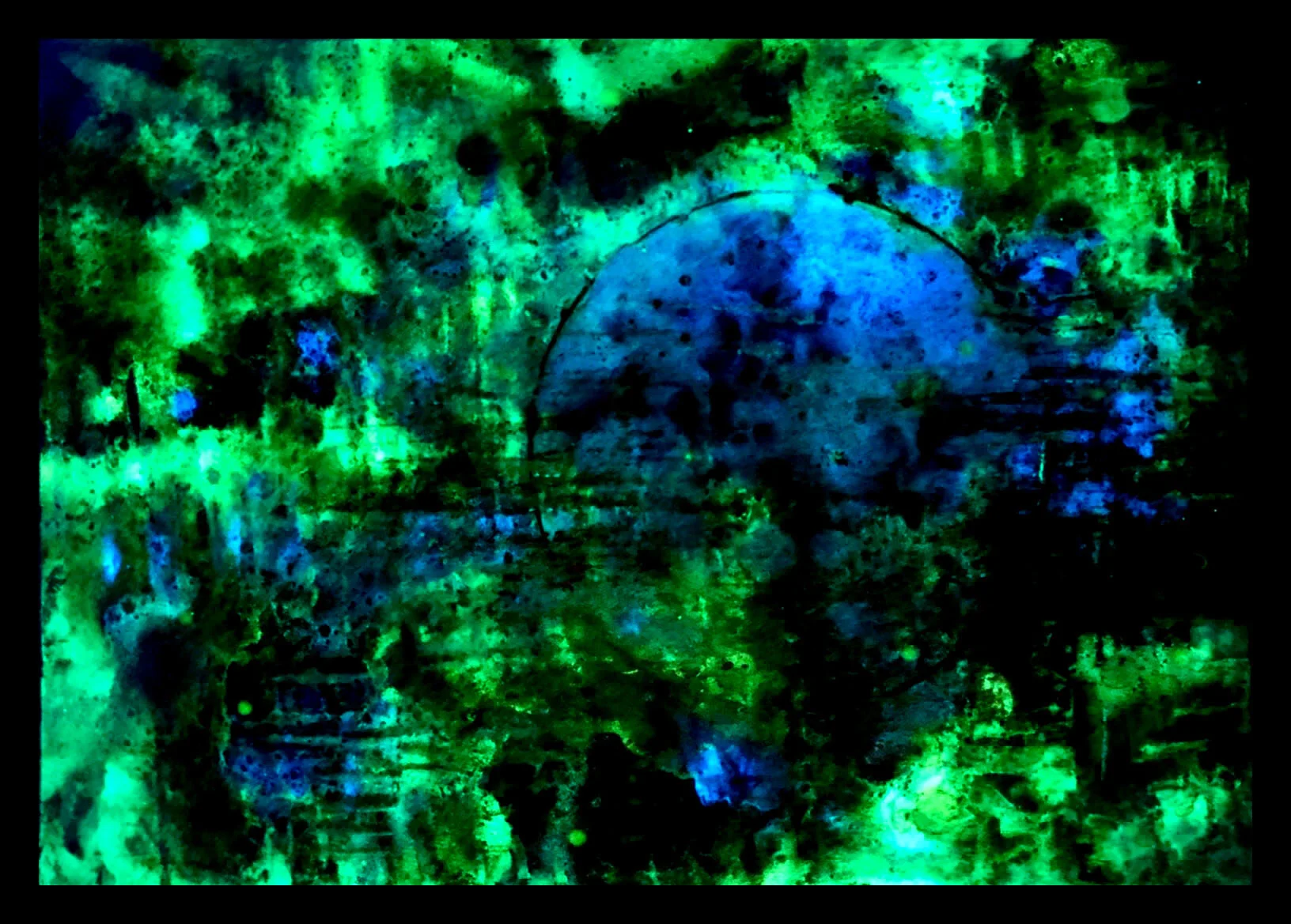 earthworks7_glow.jpg