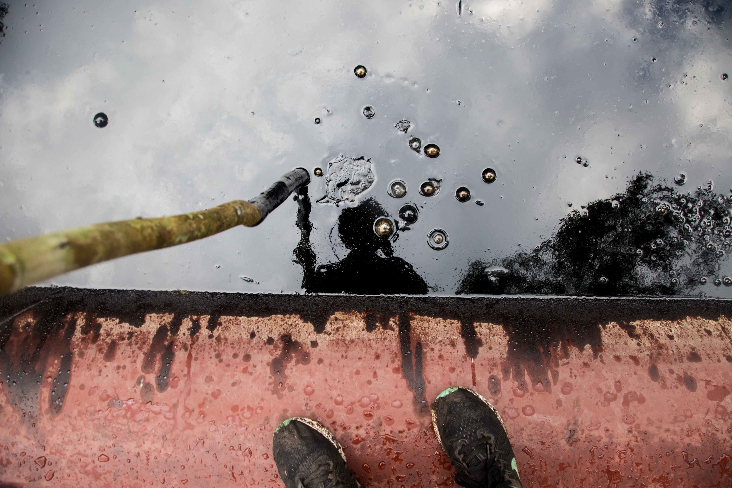  Peru Amazon pipline oil spill. Photo by Ann Wang 