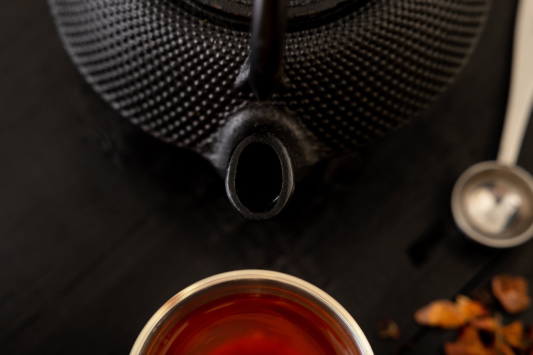 Black-Teapot-and-cup-of-tea-top-view.jpg