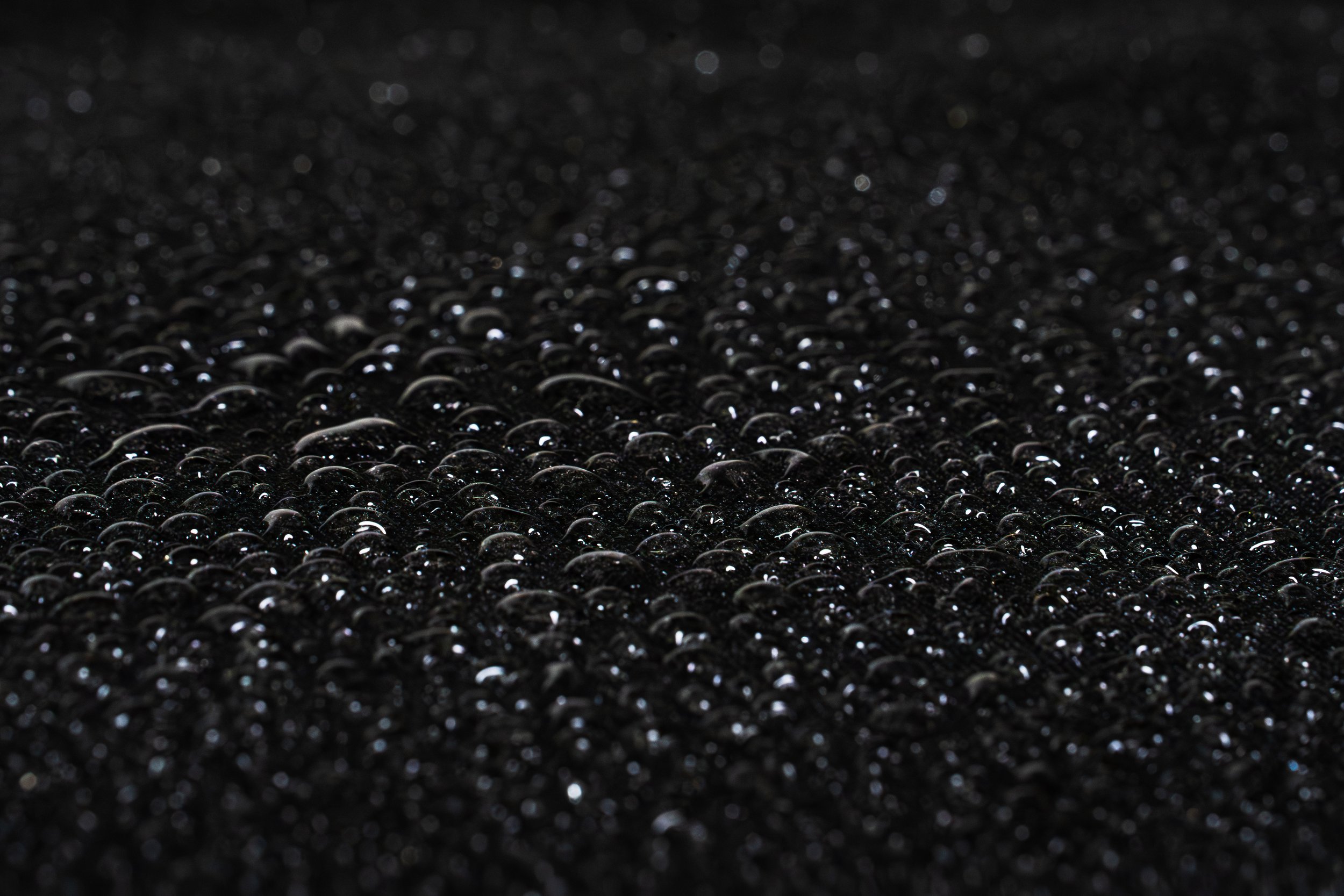 DC2.0 Water Droplets Macro.jpg