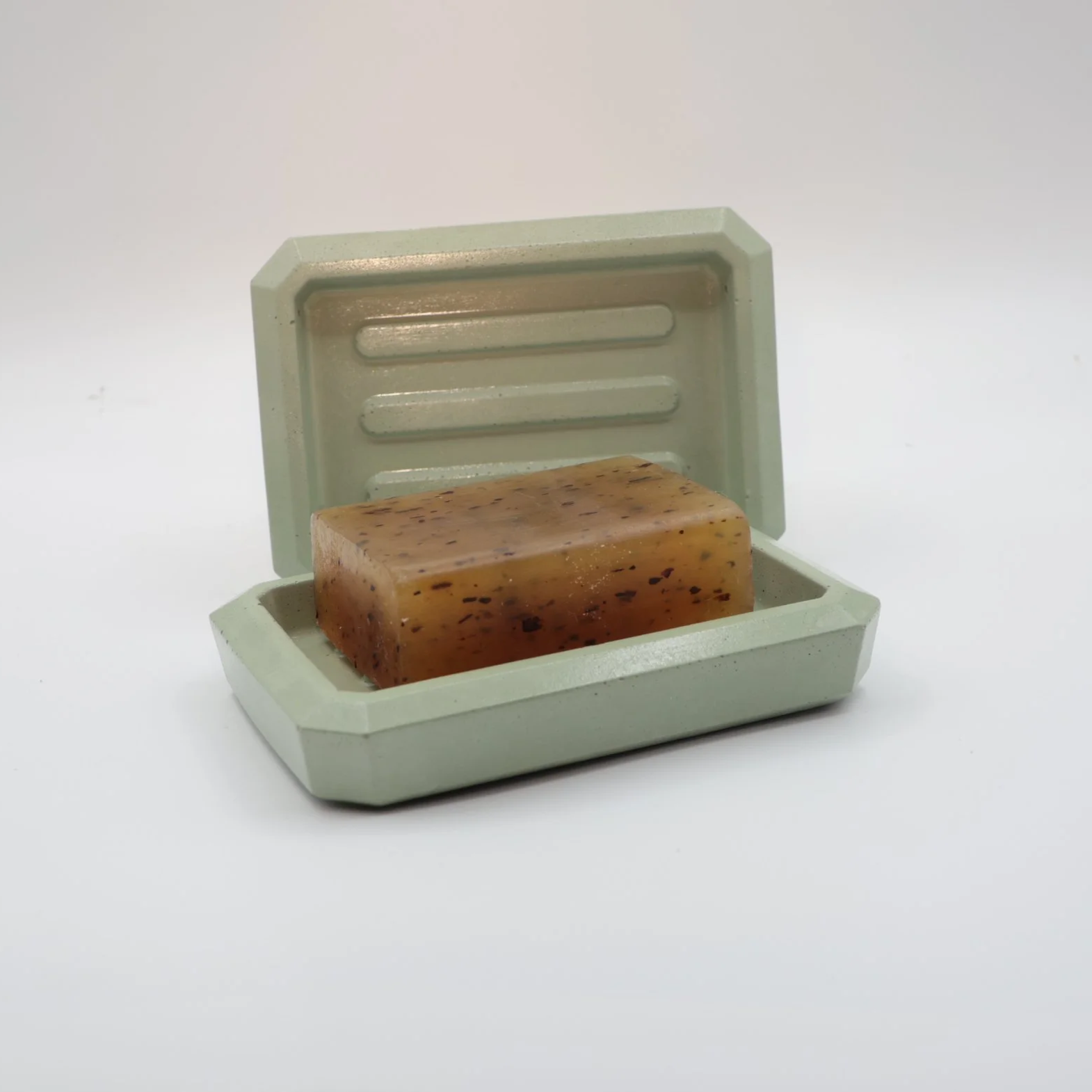 eco-friendly+sage+concrete+all+natural+handmade+soap+dish+with+soap+made+in+the+USA.png