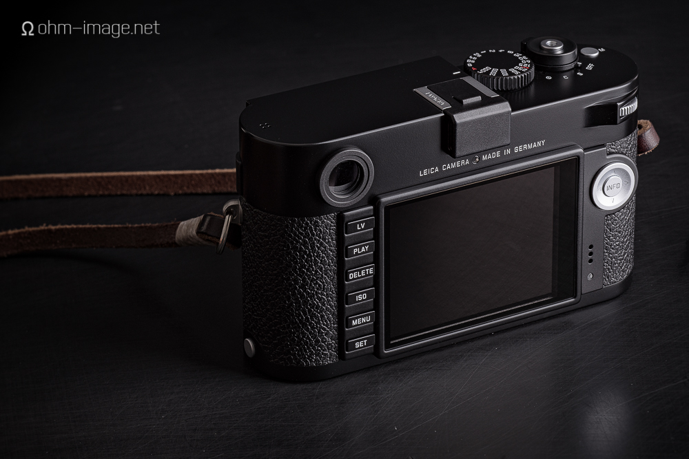 Leica M typ240 back.jpg