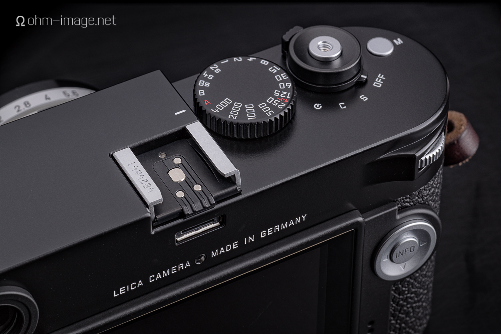 Leica M typ240 top.jpg