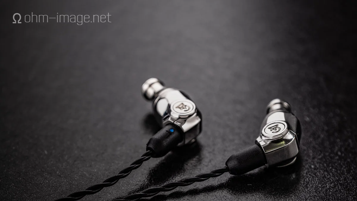 Campfire Audio Comet-2-Edit.jpg