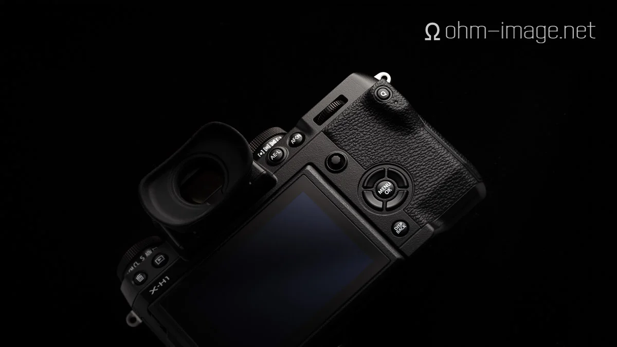 Fujifilm X-H1 back-1.jpg