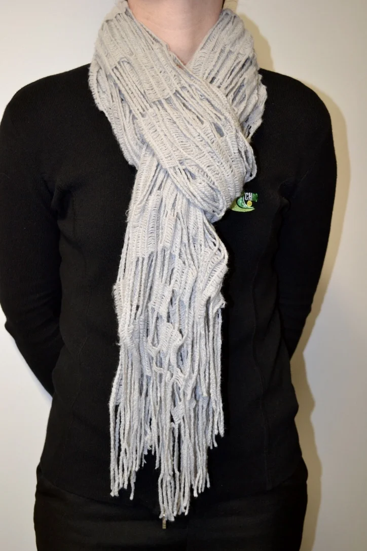 lADIES WINTER SCARFI SILVER GREY $13.00 SIZES : ONE SIZE FITS ALL