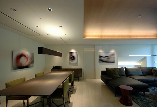 Art by Juliet Ferguson Room by Kagami Architects , art consultation by Subject Matter