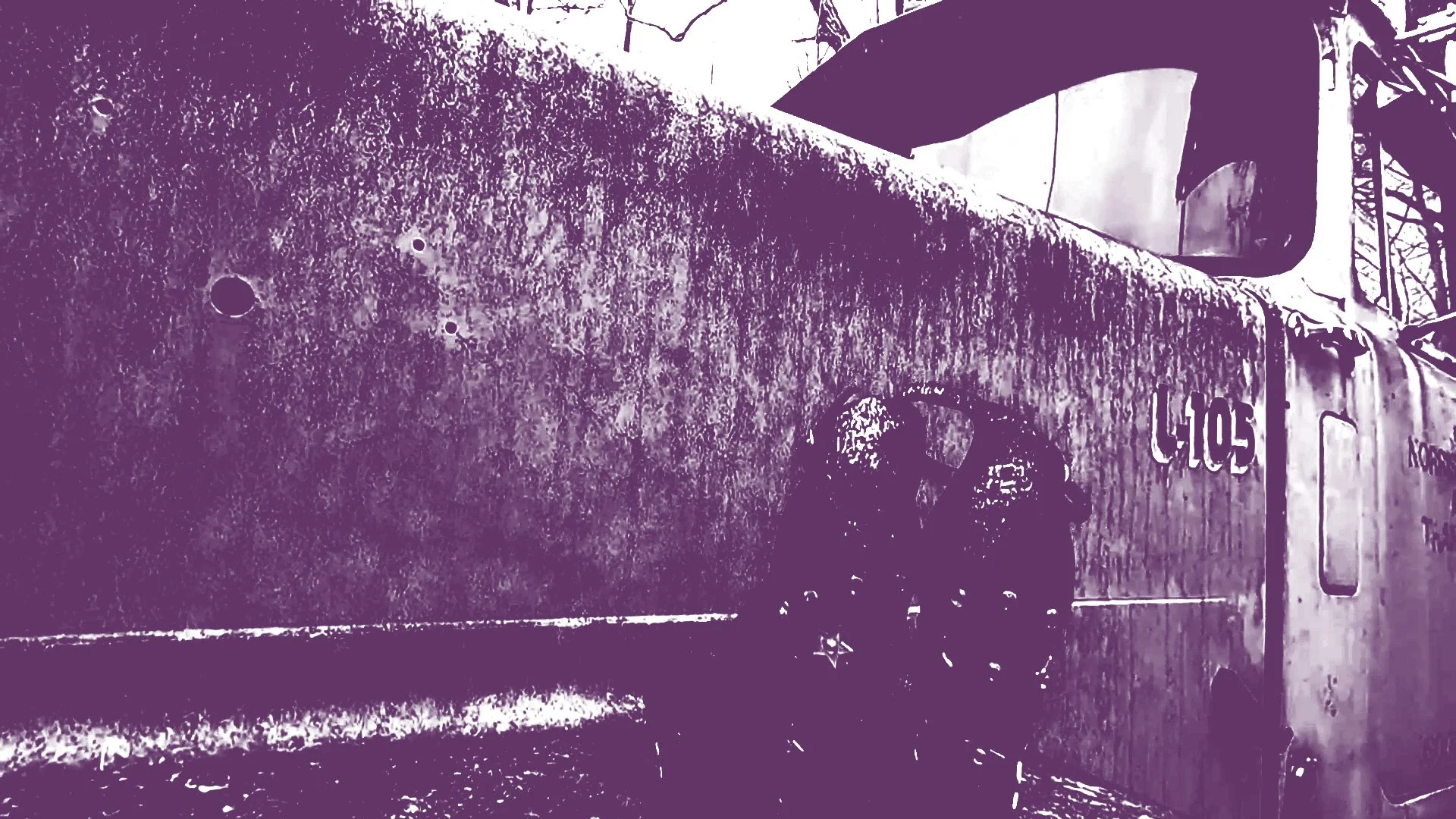 HELL JUKS.00_04_13_34.Still021.jpg