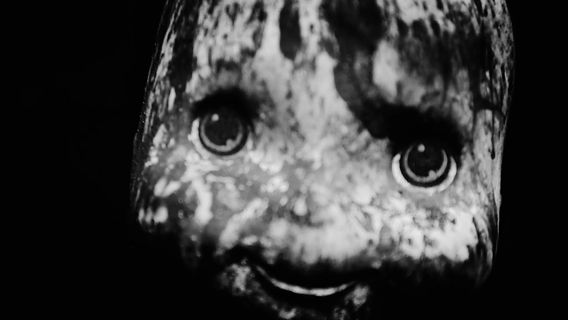 doll 1.00_00_58_29.Still014.jpg