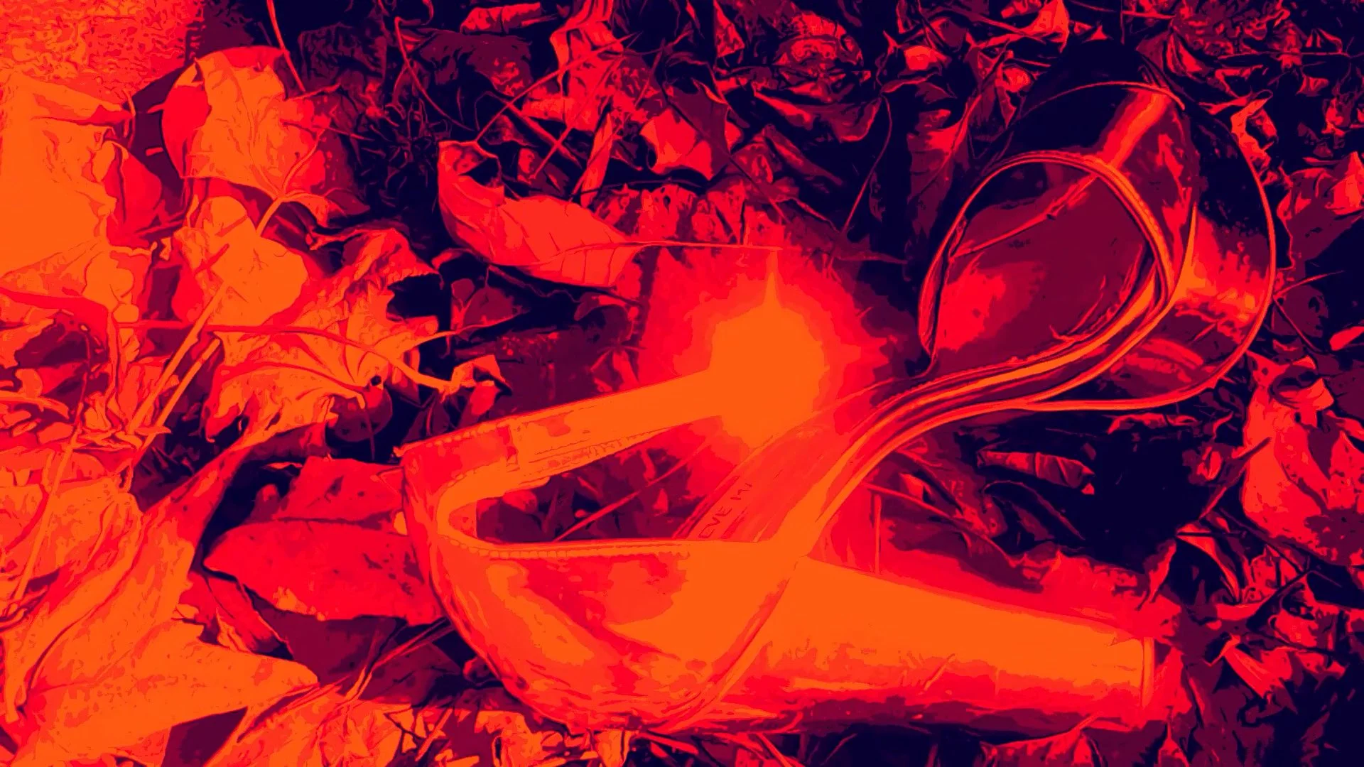 wlheel heel 2.00_01_39_56.Still032.jpg