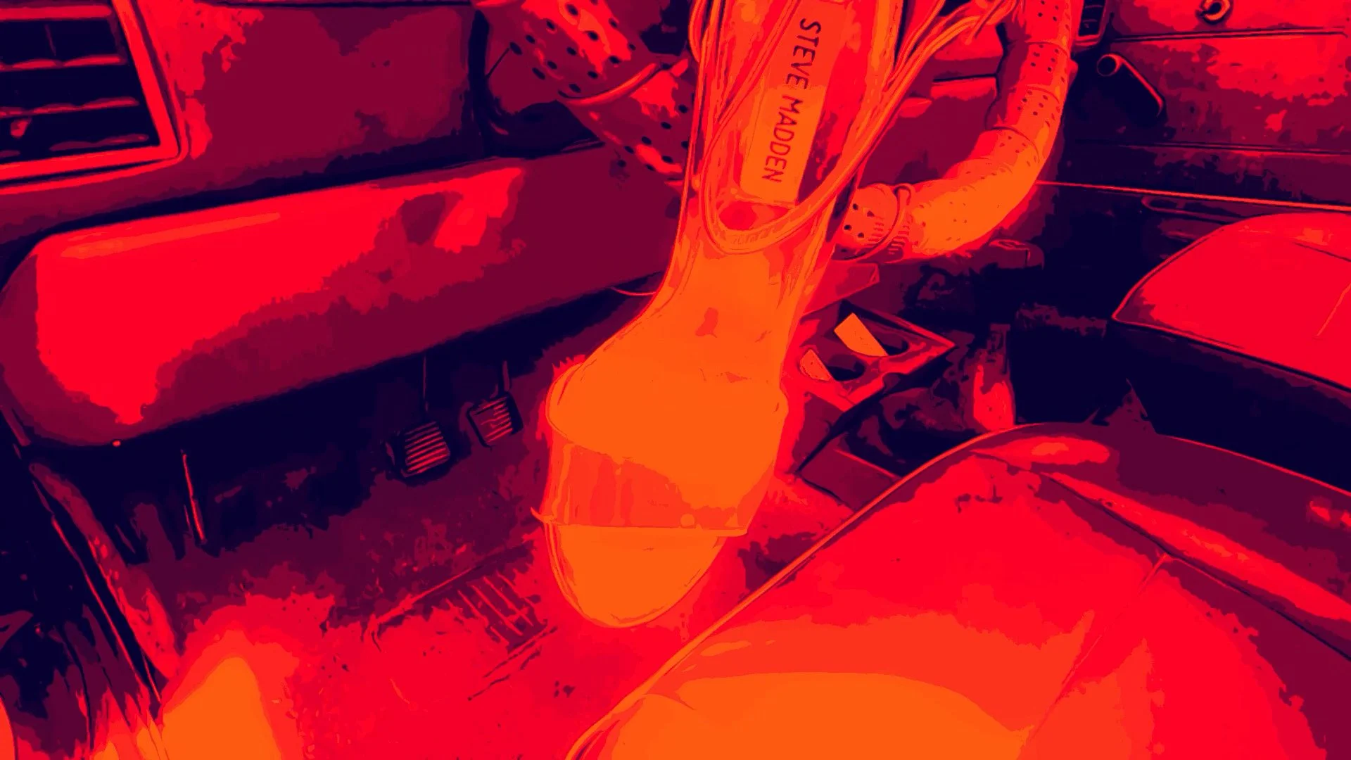 wlheel heel 2.00_00_05_30.Still004.jpg