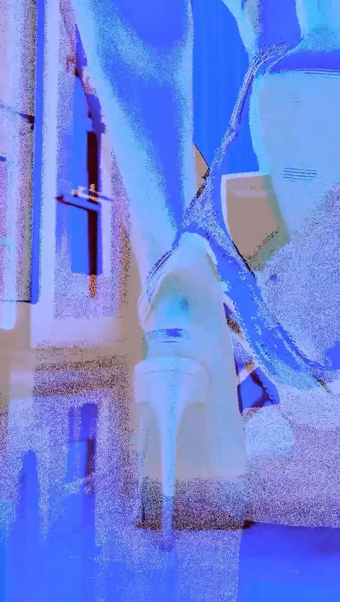 divide.00_01_32_02.Still016.jpg