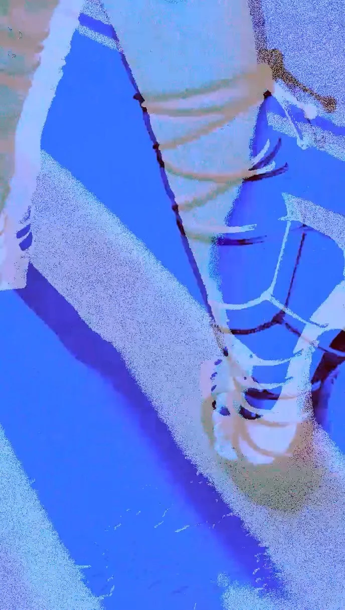 divide.00_01_28_09.Still012.jpg