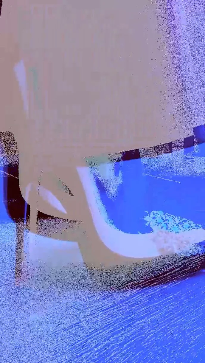 divide.00_00_01_16.Still002.jpg