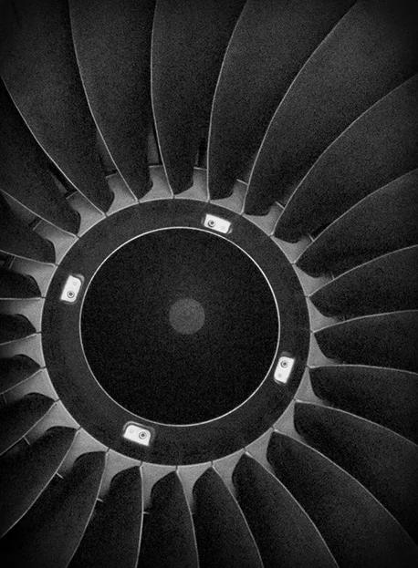 engine hasselblad BW.jpg