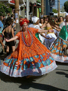 Orange+dress+spinning.JPG