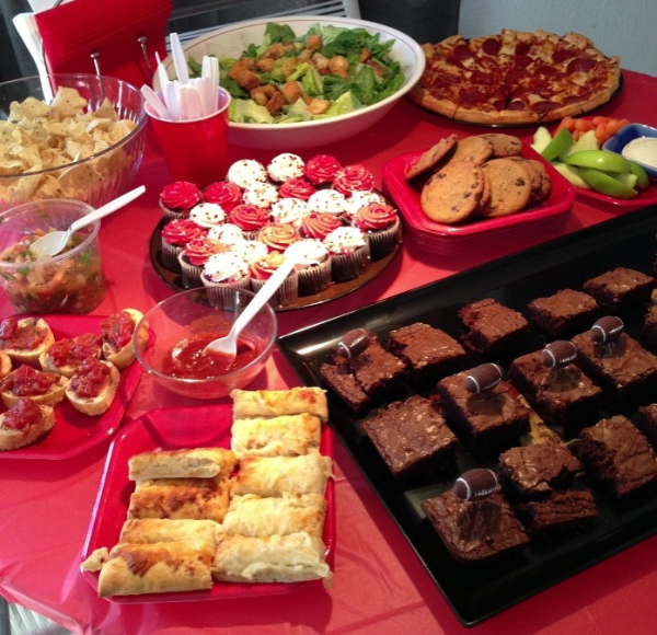Apps and desserts are on the table!