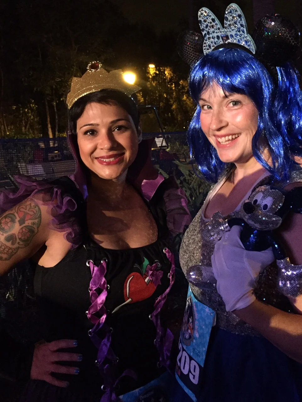 disneyland-5k-costumes.jpg