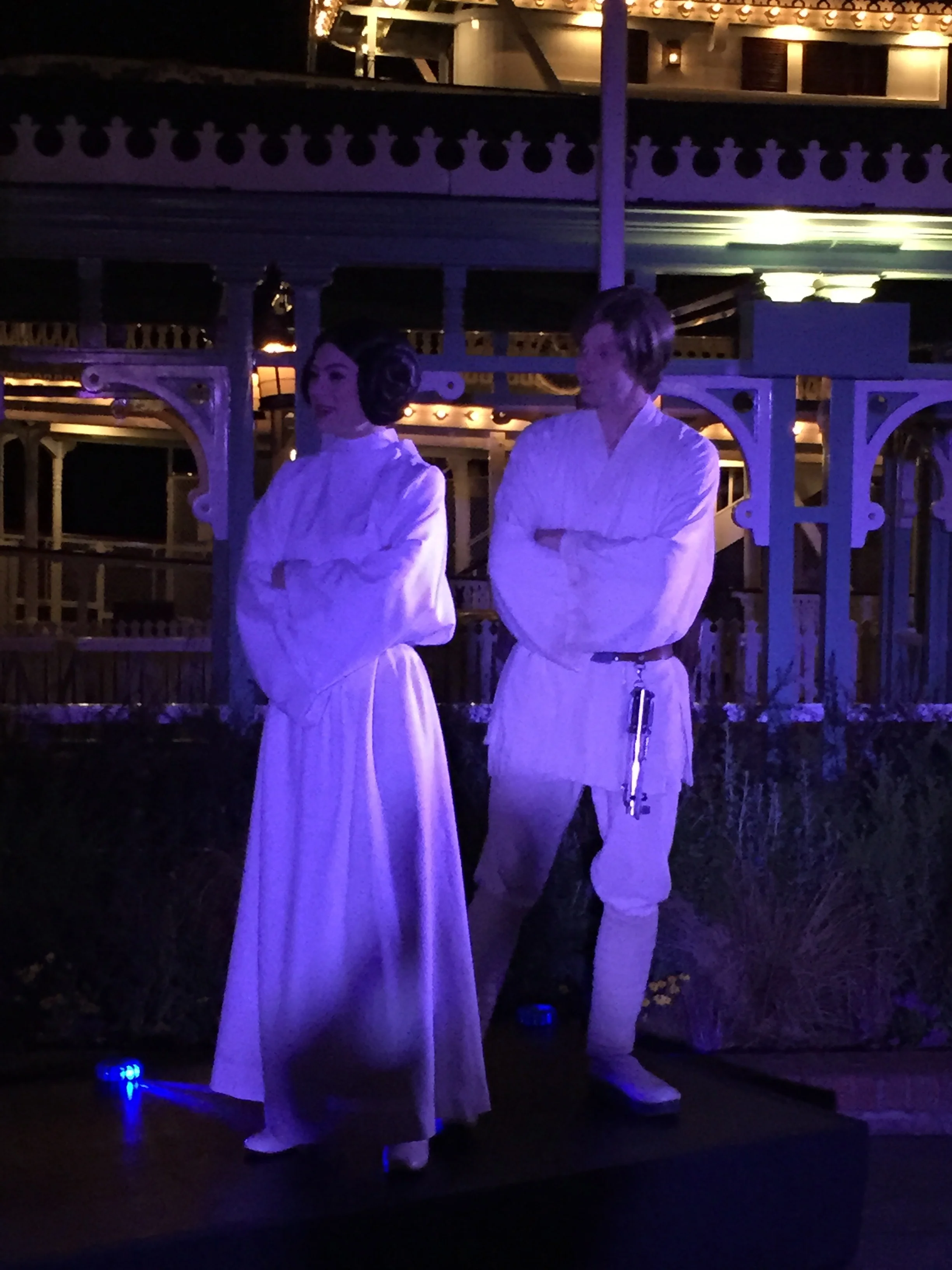 luke_and_leia.jpg