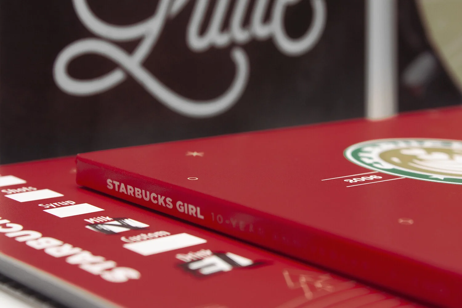MattOh-StarbucksGirl-Detail.jpg