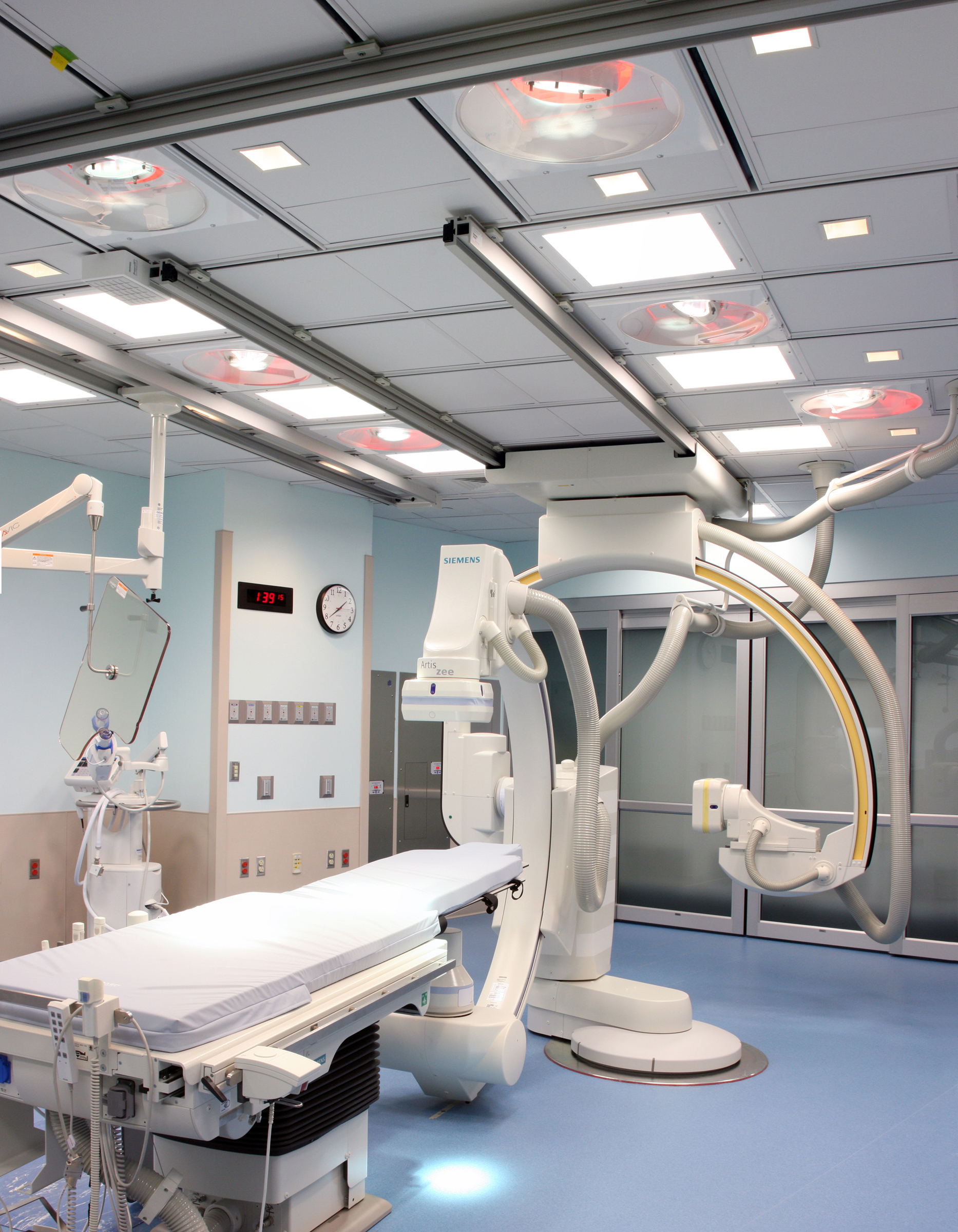 AR24 Hybrid Room.jpg