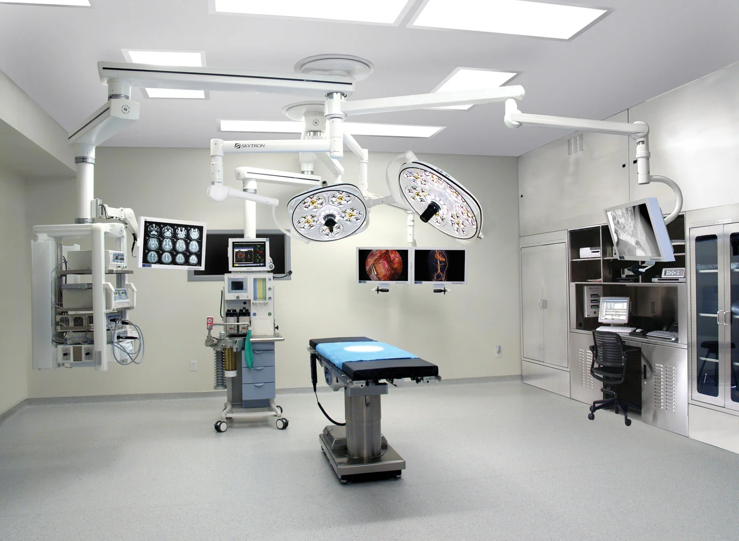Showroom SkyVision.jpg