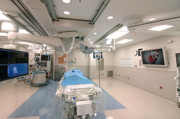 Hybrid-OR-Operating-Room-Siemens-Artis-Zee-Ceiling-Mount-with- Skytron-Surgical-Lights-Skyton-Booms- MI-1.jpg