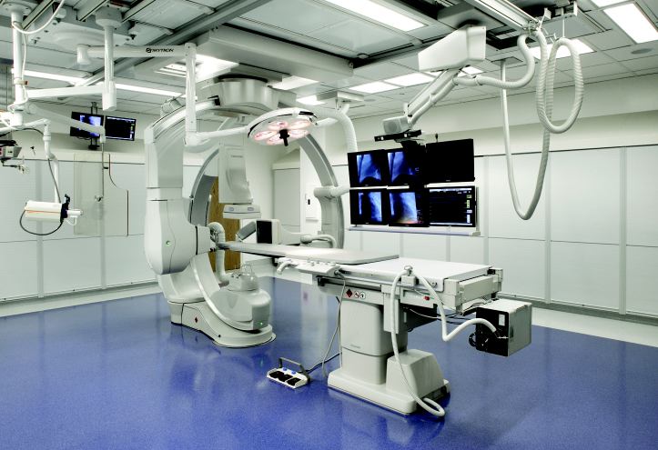 Hybrid-OR-Operating-Room-Toshiba-C-Arm-Skytron-Surgical-Lights-Anesthesia-Column-Radiation-Shield-Control-Room-Imaging-Table-Surgical-Monitors-Cath-Lab-Omaha-NE-1.jpg