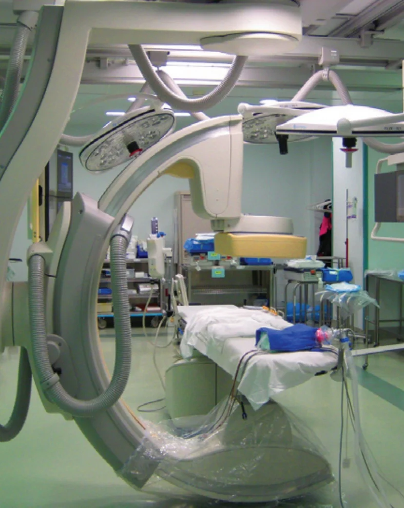 Hybrid-OR-Operating-Room-Philips FD20-Skytron-LED-Lights-VA.jpg
