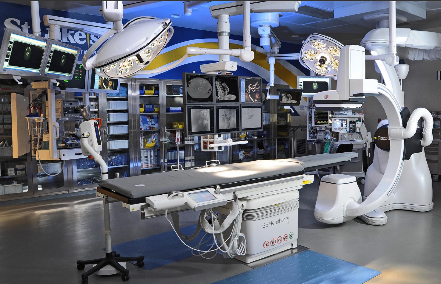 Hybrid-OR-Operating-Room-GE-Discovery-IGS-730-Skytron-LED-Surgical-Lights-Equipment-Booms-PA-16.jpg