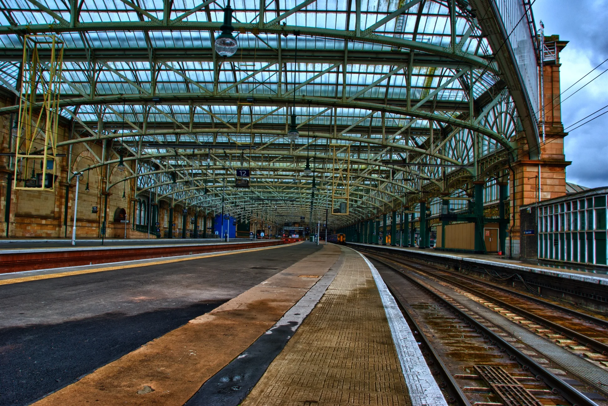 Platform's end.jpg